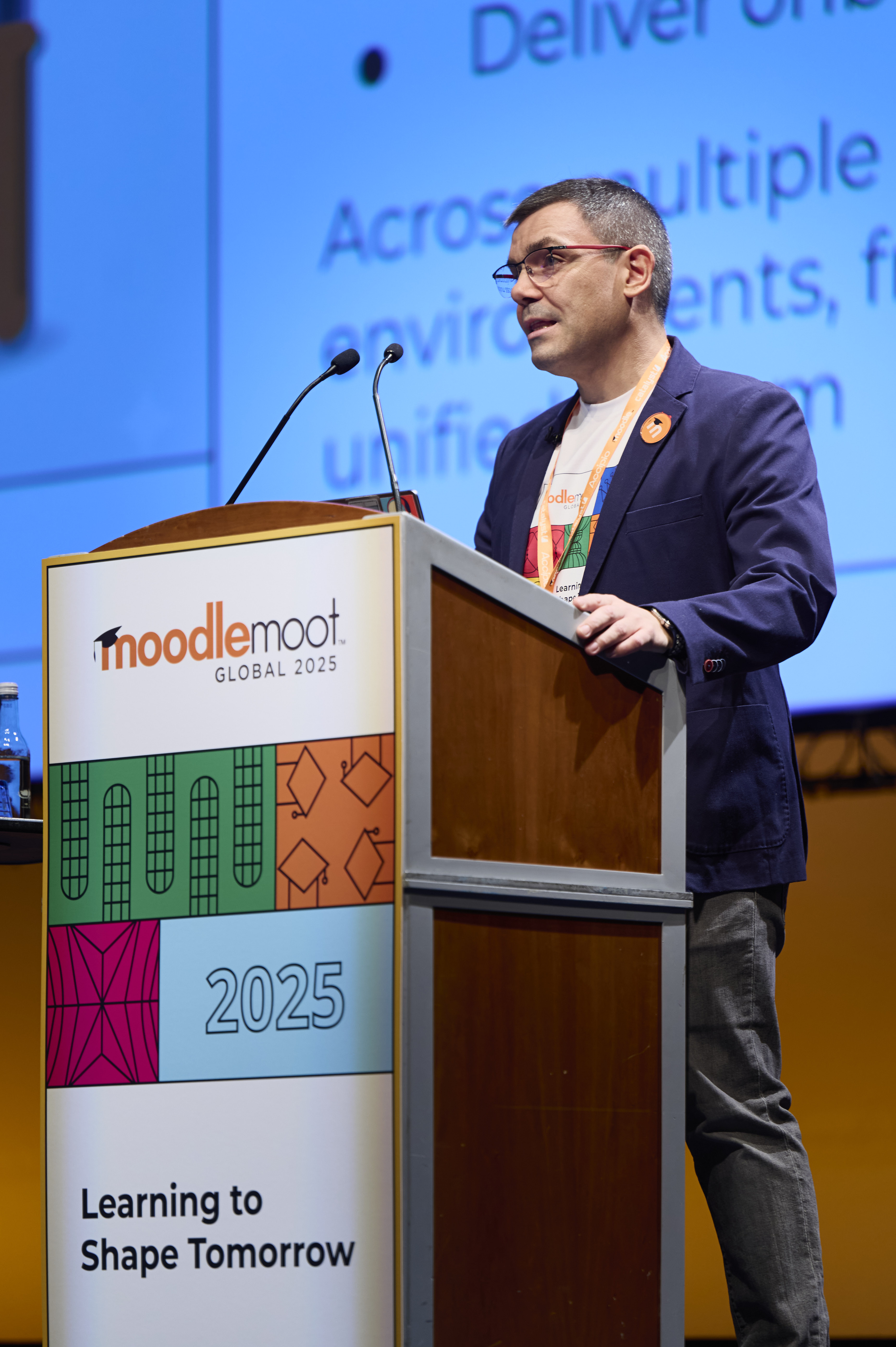 250918_moodle_eicc_0235